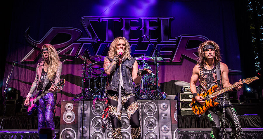 06_steelpanther_01